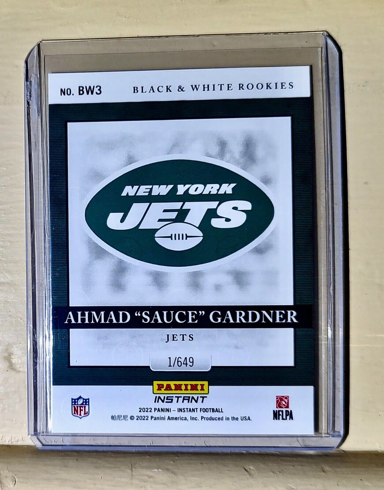 Ahmad “Sauce” Gardner 2022 Panini NFL Black & White Rookies #3 Card 1 of 649