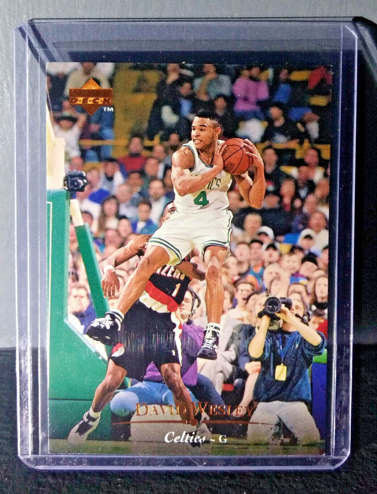 1995-96 Upper Deck David Wesley #96 Basketball Card