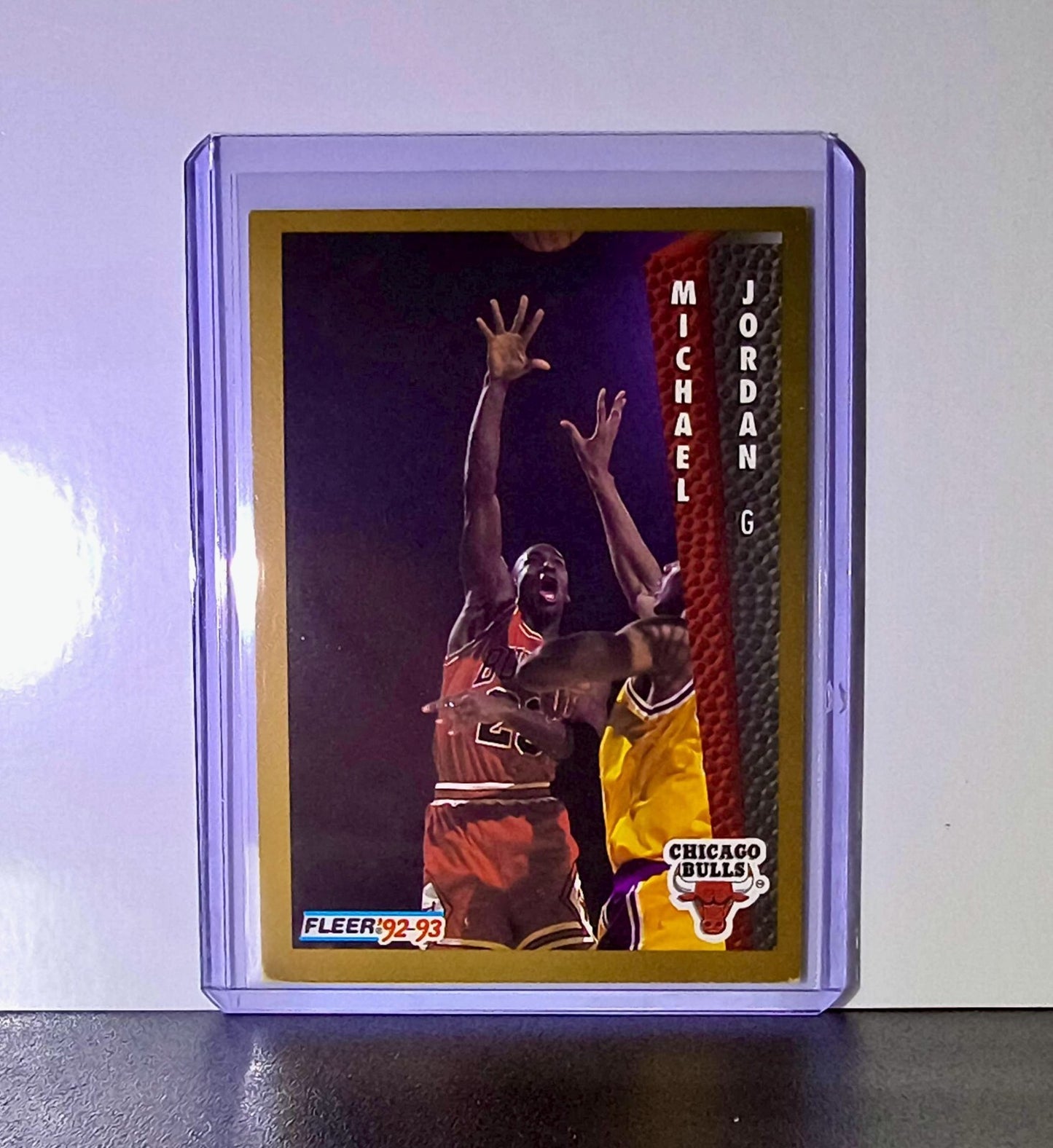 Michael Jordan 1992-93 Fleer #32 Basketball Card Chicago Bulls