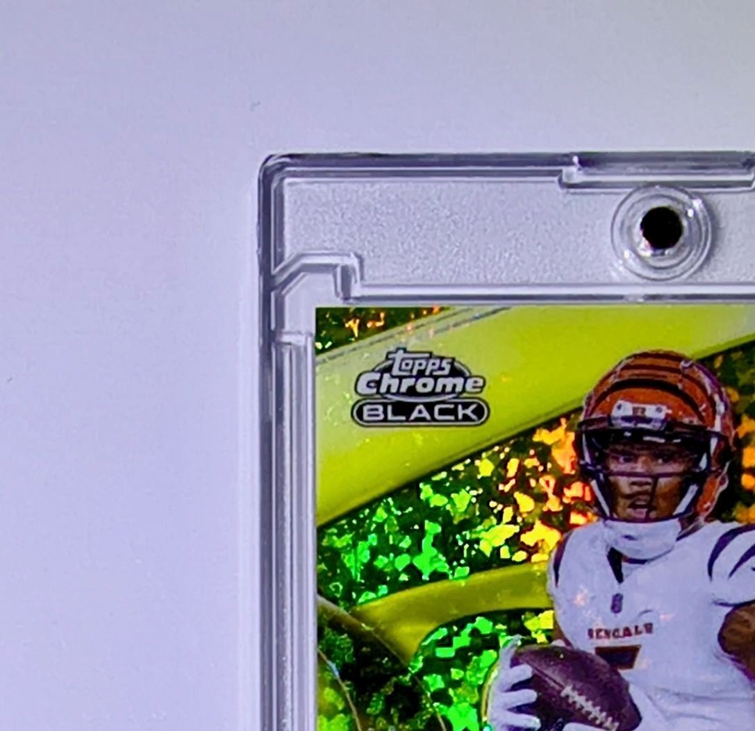 Tee Higgins 2025 NFL Topps Chrome Black #25 Mini Diamond Gold Refractor 04/50