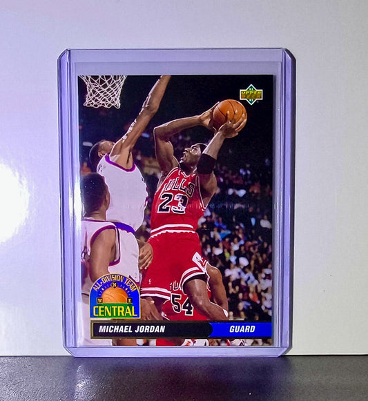 Michael Jordan 1992-93 Upper Deck All-Division Team #AD9 Card Chicago Bulls