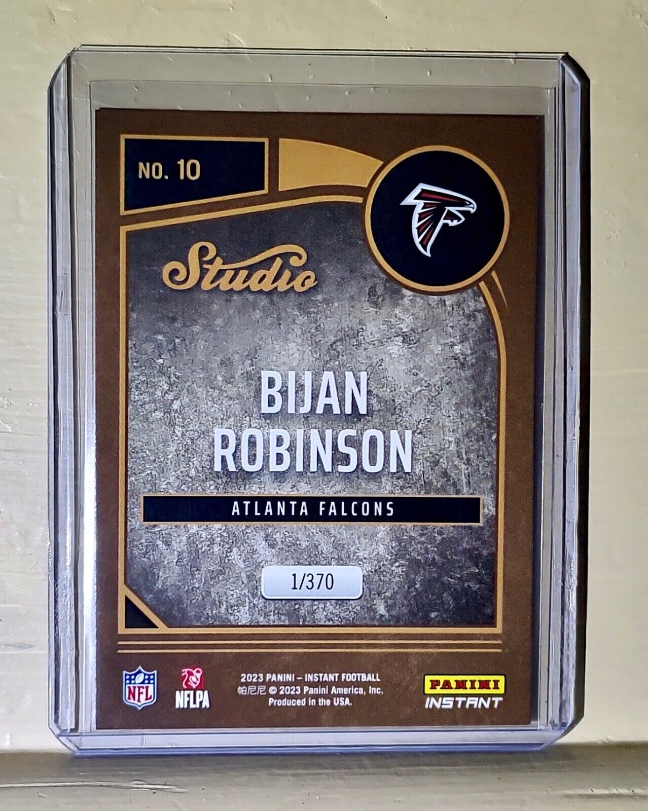 Bijan Robinson 2023 Panini NFL Studio Rookies #10 Rookie Card 1/370