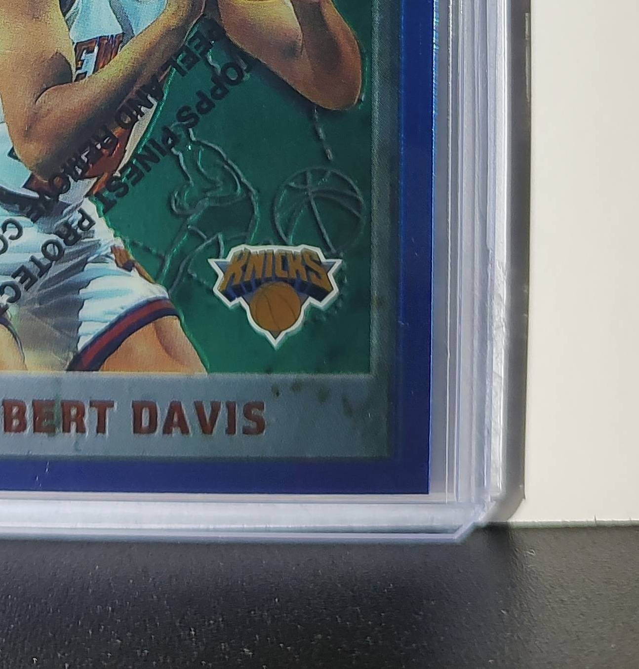 Hubert Davis 1995-96 Topps Finest NBA #213 Card New York Knicks