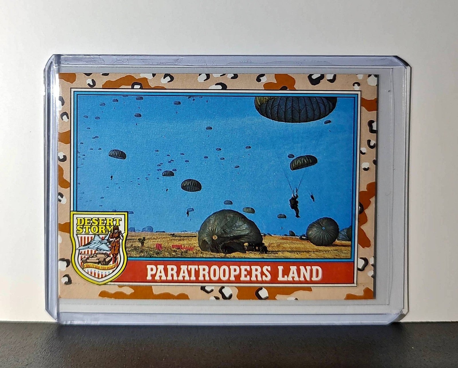 Paratroopers Land 1991 Topps Desert Storm #162 Card