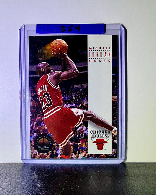 Michael Jordan 1993-94 Skybox #45 Basketball Card Chicago Bulls