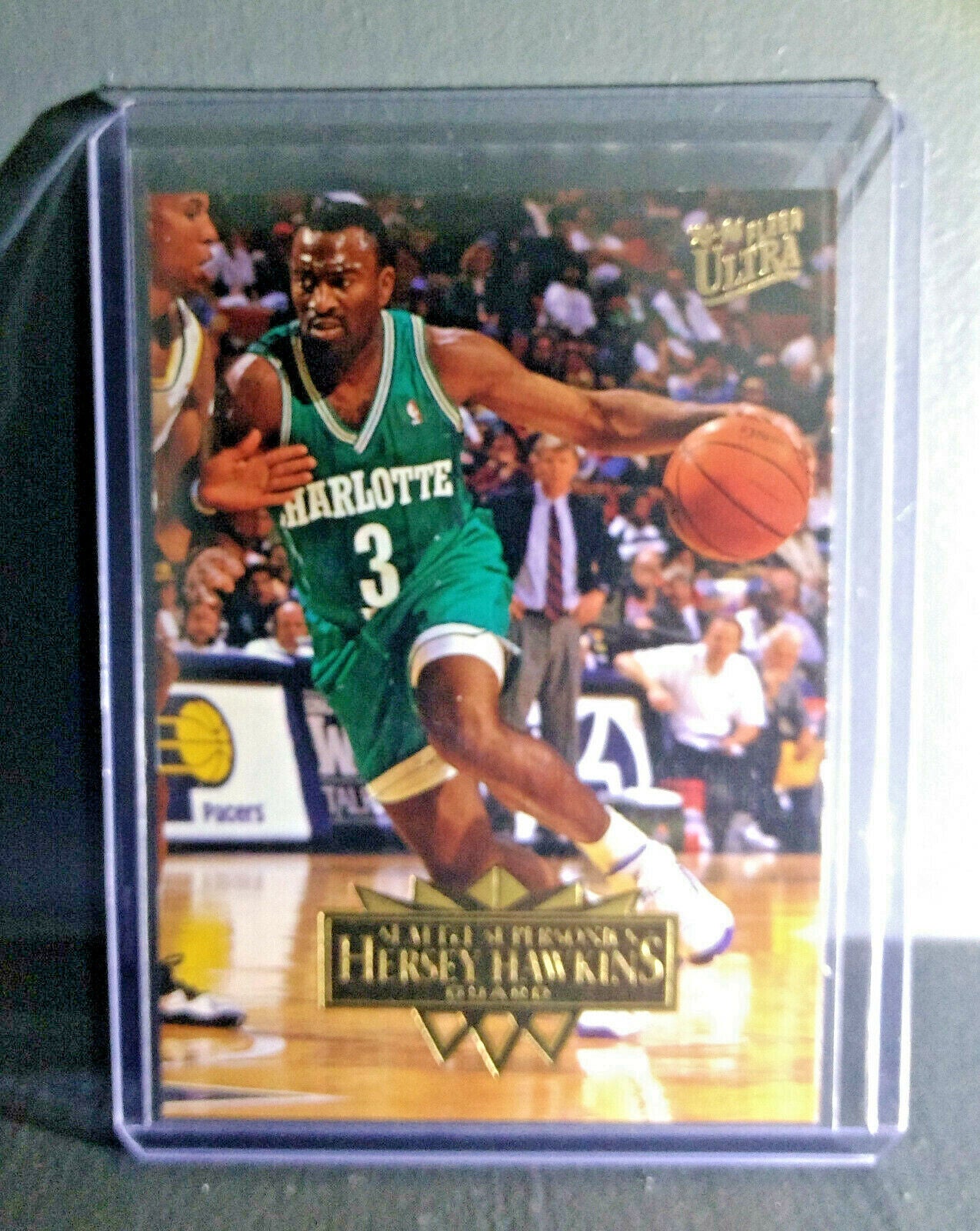 1995-96 Hersey Hawkins Fleer Ultra #170 Basketball Card